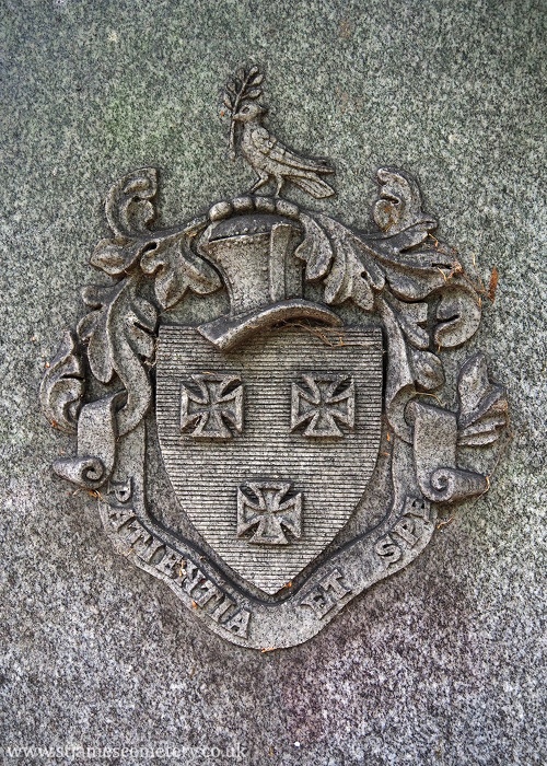 symbol-coat-of-arms-2.jpg
